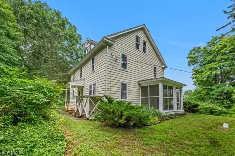 Exterior - 218 State Route 31, Hampton, NJ 08827 photo 5 of 6