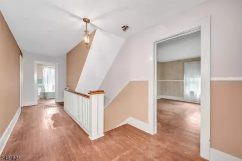 Entry Way - 218 State Route 31, Hampton, NJ 08827 photo 6 of 11