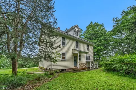 Exterior - 218 State Route 31, Hampton, NJ 08827 photo 6 of 6