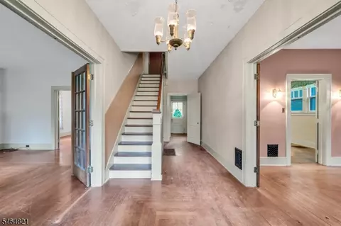 Entry Way - 218 State Route 31, Hampton, NJ 08827 photo 1 of 11