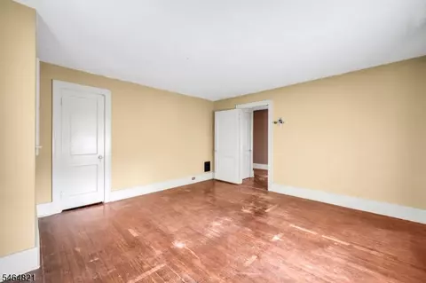 Bedroom - 218 State Route 31, Hampton, NJ 08827 photo 5 of 7