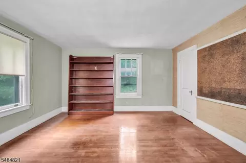 Bedroom - 218 State Route 31, Hampton, NJ 08827 photo 6 of 7