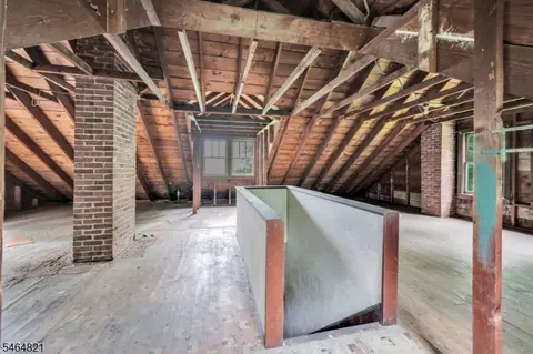 Entry Way - 218 State Route 31, Hampton, NJ 08827 photo 8 of 11