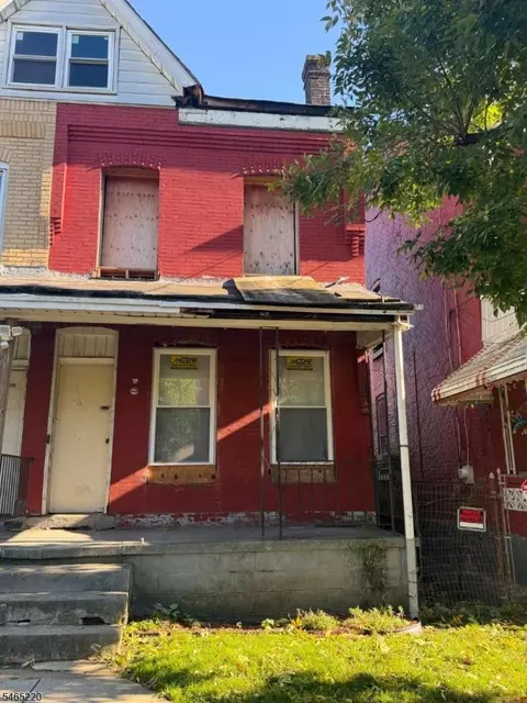1261 E State St #2, Trenton, NJ 08609