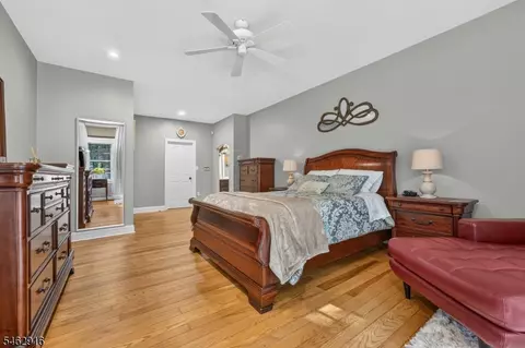 Bedroom - 160 Black Brook Rd, Hampton, NJ 08827 photo 1 of 4