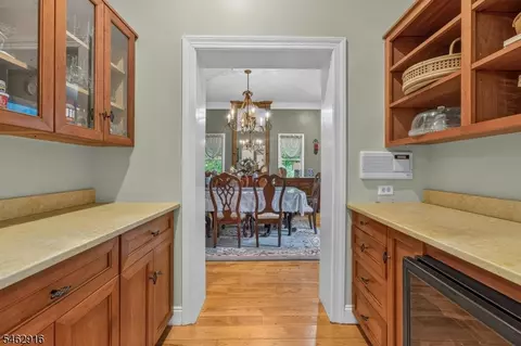 Entry Way - 160 Black Brook Rd, Hampton, NJ 08827 photo 4 of 6