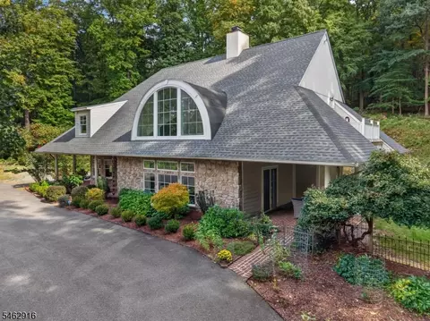 Exterior - 160 Black Brook Rd, Hampton, NJ 08827 photo 4 of 18