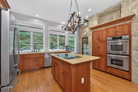 Kitchen - 160 Black Brook Rd, Hampton, NJ 08827 photo 3 of 3