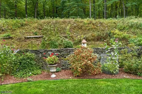 Exterior - 160 Black Brook Rd, Hampton, NJ 08827 photo 11 of 18