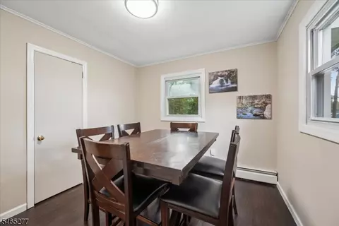 Dining - 43 River Rd, Stanhope, NJ 07874 photo 2 of 3