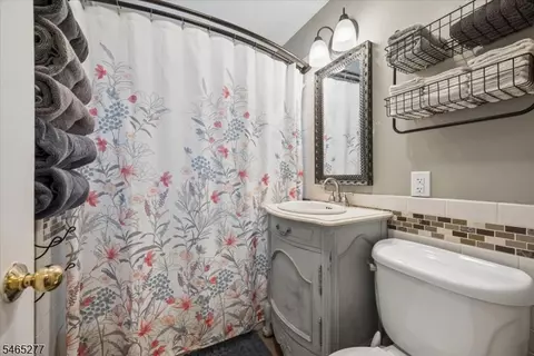 Bath - 43 River Rd, Stanhope, NJ 07874 photo 1 of 2