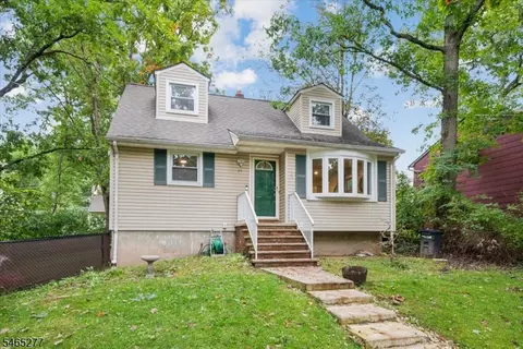 43 River Rd, Stanhope, NJ 07874