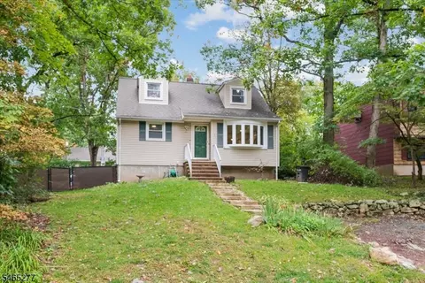 Exterior - 43 River Rd, Stanhope, NJ 07874 photo 2 of 8