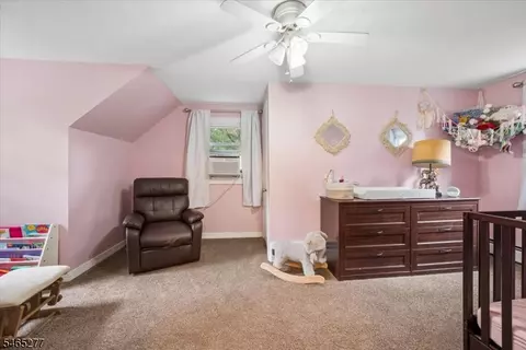 Bedroom - 43 River Rd, Stanhope, NJ 07874 photo 3 of 4
