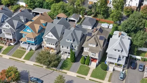 View/Area - 42 N Willow St, Montclair, NJ 07042 photo 2 of 3