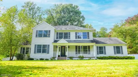 75 Byram Kingwood Rd, Stockton, NJ 08559