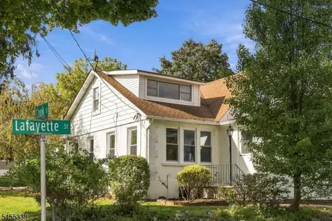 401 Lafayette St, Hackettstown, NJ 07840