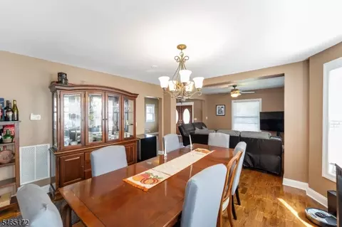 Dining - 20 Hillside Rd, Elizabeth, NJ 07208 photo 2 of 3