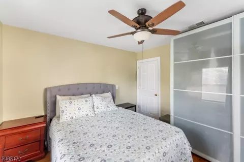 Bedroom - 20 Hillside Rd, Elizabeth, NJ 07208 photo 8 of 8