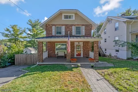 12 Essex Ave, Bernardsville, NJ 07924