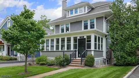 765 Clark St, Westfield, NJ 07090