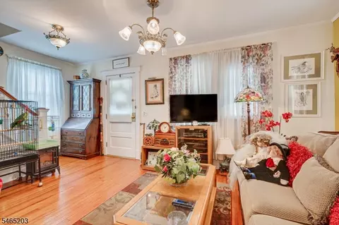 Living - 4 S Springfield Ave, Springfield, NJ 07081 photo 2 of 5