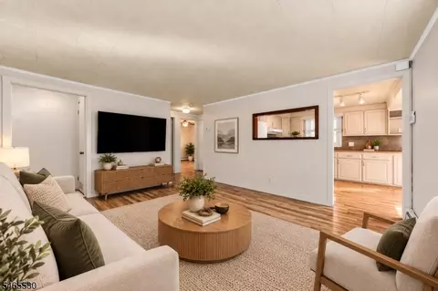 Living - 224 Baker St, Dover, NJ 07801 photo 1 of 4