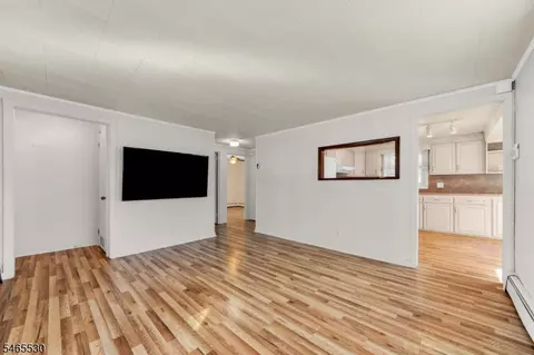 Living - 224 Baker St, Dover, NJ 07801 photo 3 of 4