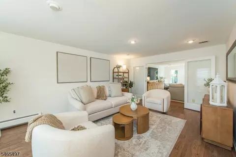 Living - 178 Webster Dr, Wayne, NJ 07470 photo 1 of 3