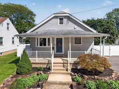 11 S 5th Ave, Manville, NJ 08835