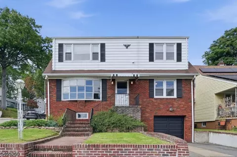 107 Crosby Ave, Totowa, NJ 07512
