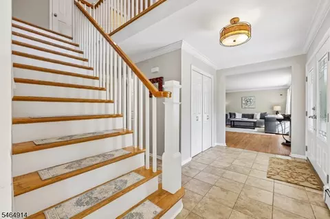 Entry Way - 40 Brook Ter, Wayne, NJ 07470 photo 2 of 6