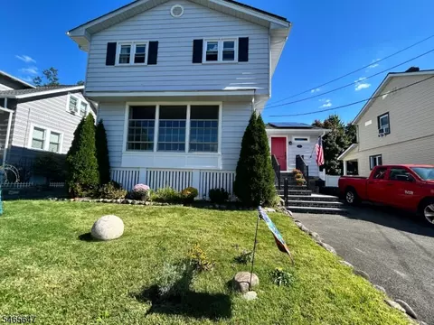 92 Bradford Ave, Little Falls Twp, NJ 07424