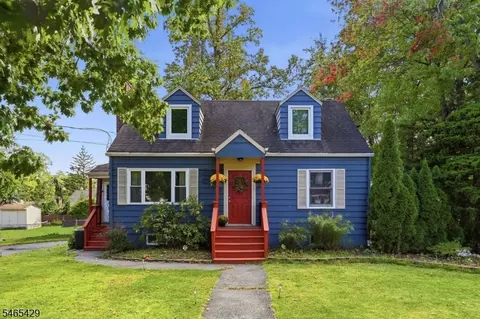 103 Iroquois Ave, Lake Hiawatha, NJ 07034