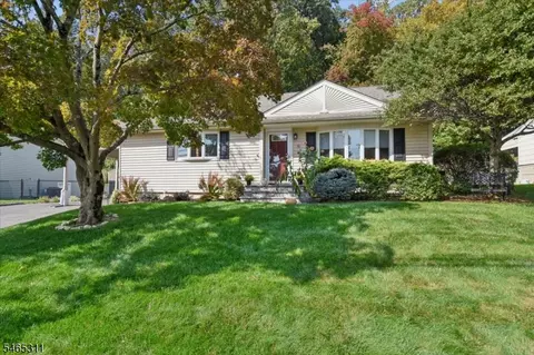 50 Parks Rd, Denville, NJ 07834
