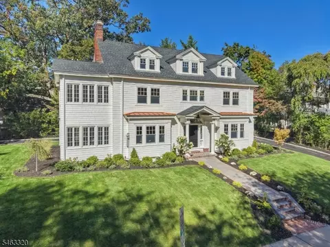 23 Prospect Ter, Montclair, NJ 07042