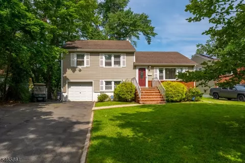 425 Adrianne Ct, City Of Orange, NJ 07050