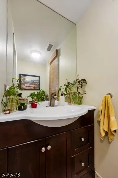 Other - 564 Mountain Ave, Springfield, NJ 07081 photo 6 of 7