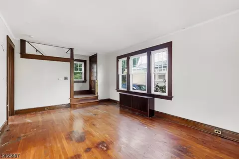 Living - 4 Denman Pl, Summit, NJ 07901 photo 3 of 3
