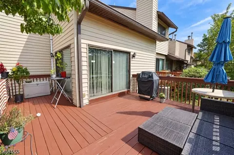 Exterior - 1 Sparrow Cir, Newton, NJ 07860 photo 6 of 7