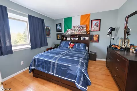 Bedroom - 1 Sparrow Cir, Newton, NJ 07860 photo 3 of 5