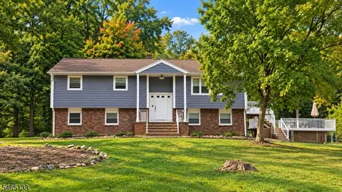 157 Magee Rd, Ringwood, NJ 07456