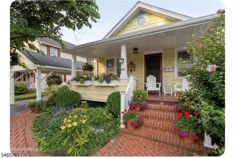 49 Laurel Ave, Kingston, NJ 08528