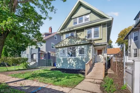 389 N Maple Ave, East Orange, NJ 07017