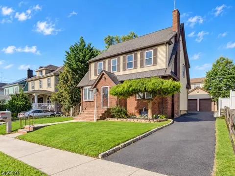156 Hillside Rd, Elizabeth, NJ 07208
