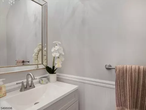 Bath - 8613 Brittany Dr, Wayne, NJ 07470 photo 1 of 4