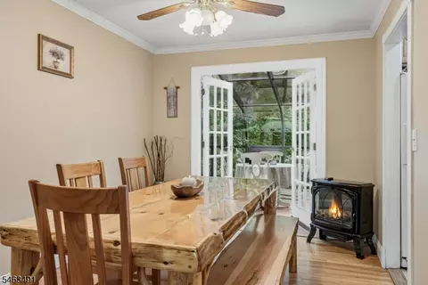 Dining - 51 River Rd, Stanhope, NJ 07874 photo 3 of 4