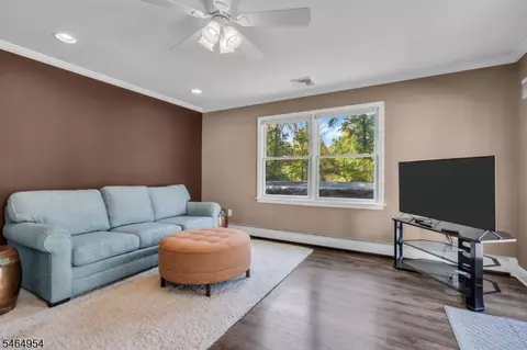 Living - 137 Perryville Rd, Hampton, NJ 08827 photo 4 of 4