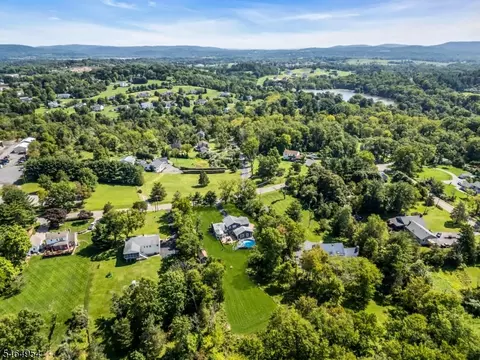 View/Area - 137 Perryville Rd, Hampton, NJ 08827 photo 4 of 5