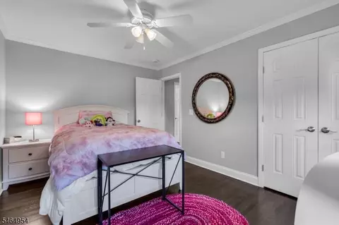 Bedroom - 137 Perryville Rd, Hampton, NJ 08827 photo 2 of 7